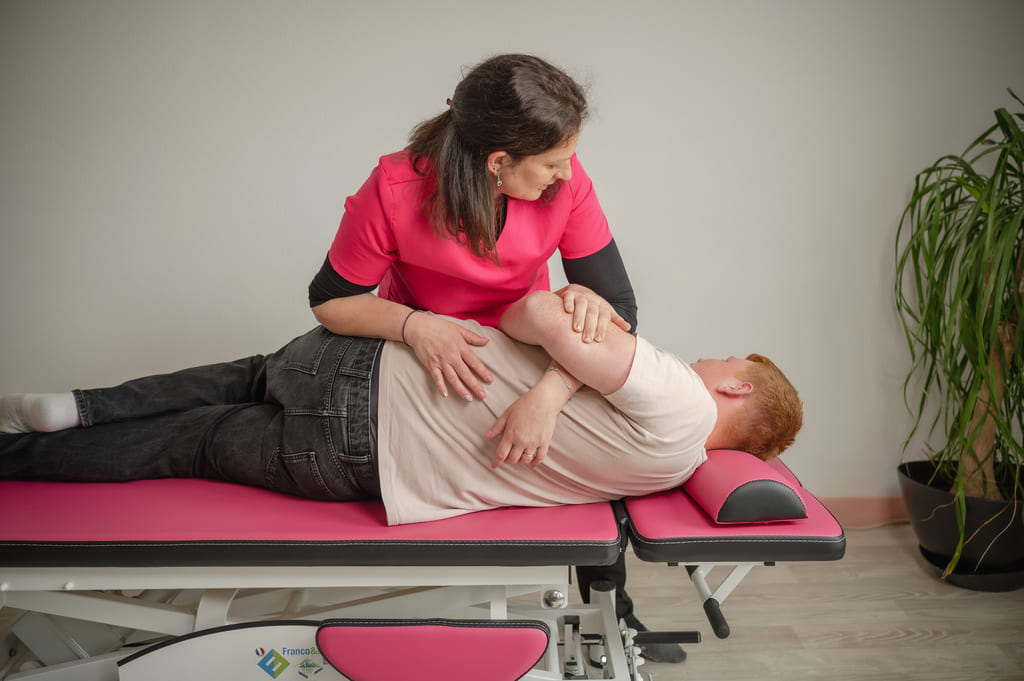 Ostéopathe avec soin ostéopathique pour les adolescents à Leugny